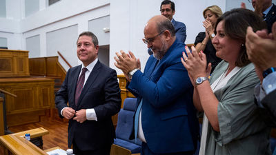 Page, reelegido presidente de Castilla-La Mancha con los votos socialistas