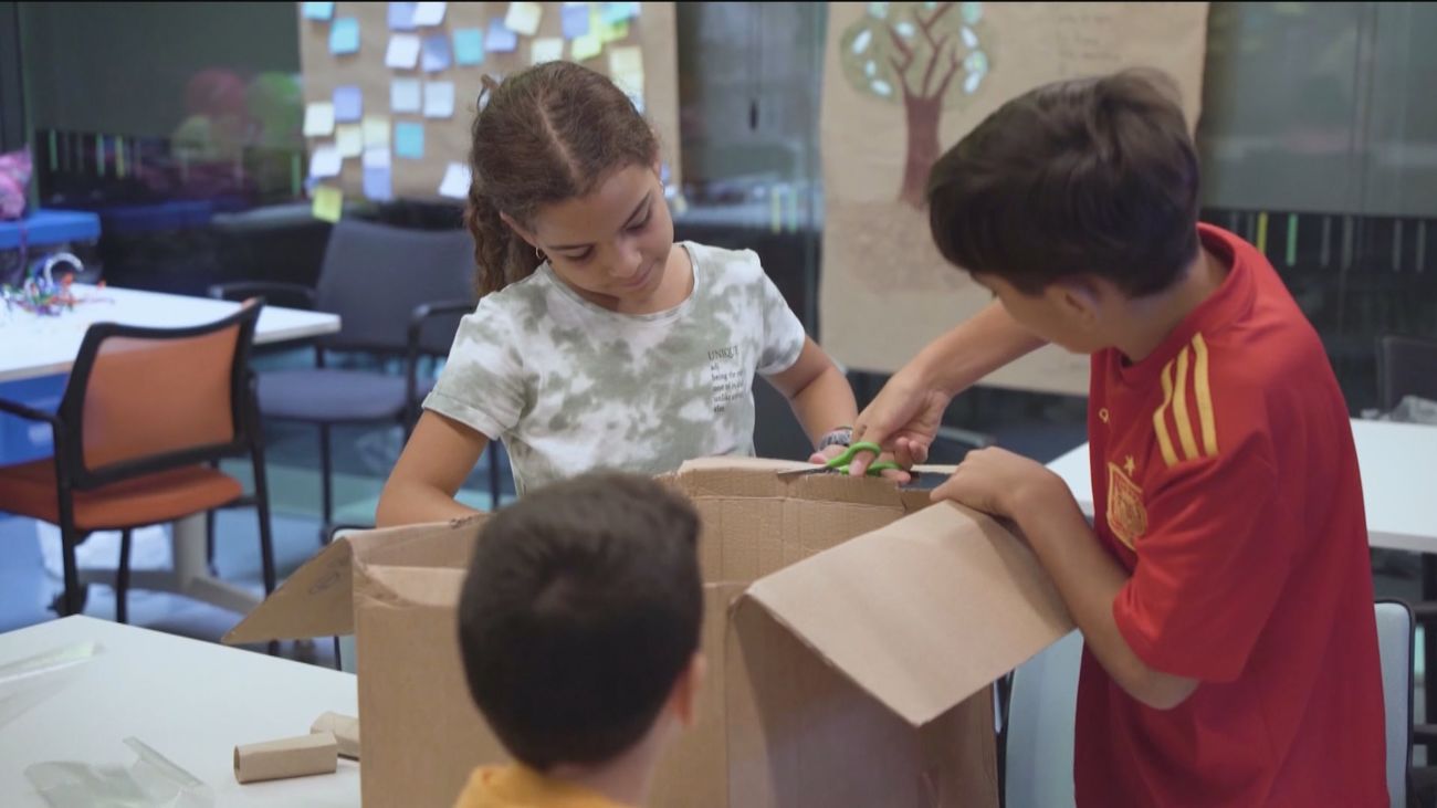 Éxito de participación en el campamento infantil de La Nave: "Innovar y emprender desde niños"