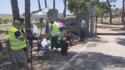 Expectación en Aldea del Fresno ante la boda de Tamara Falcó