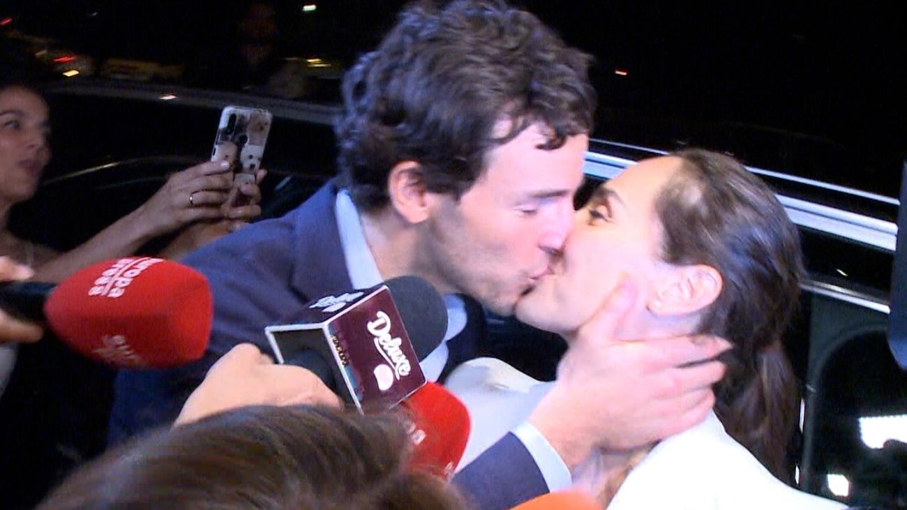 El beso de Tamara Falcó e Iñigo Onieva en su "preboda"