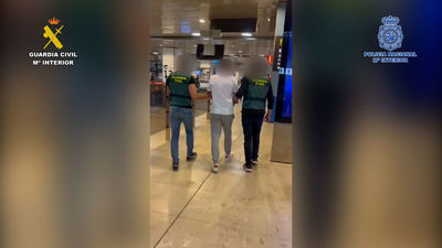 Trece detenidos que robaban en naves y empresas