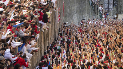 Cuatro denuncias y tres detenidos por presuntas agresiones sexuales en Sanfermines