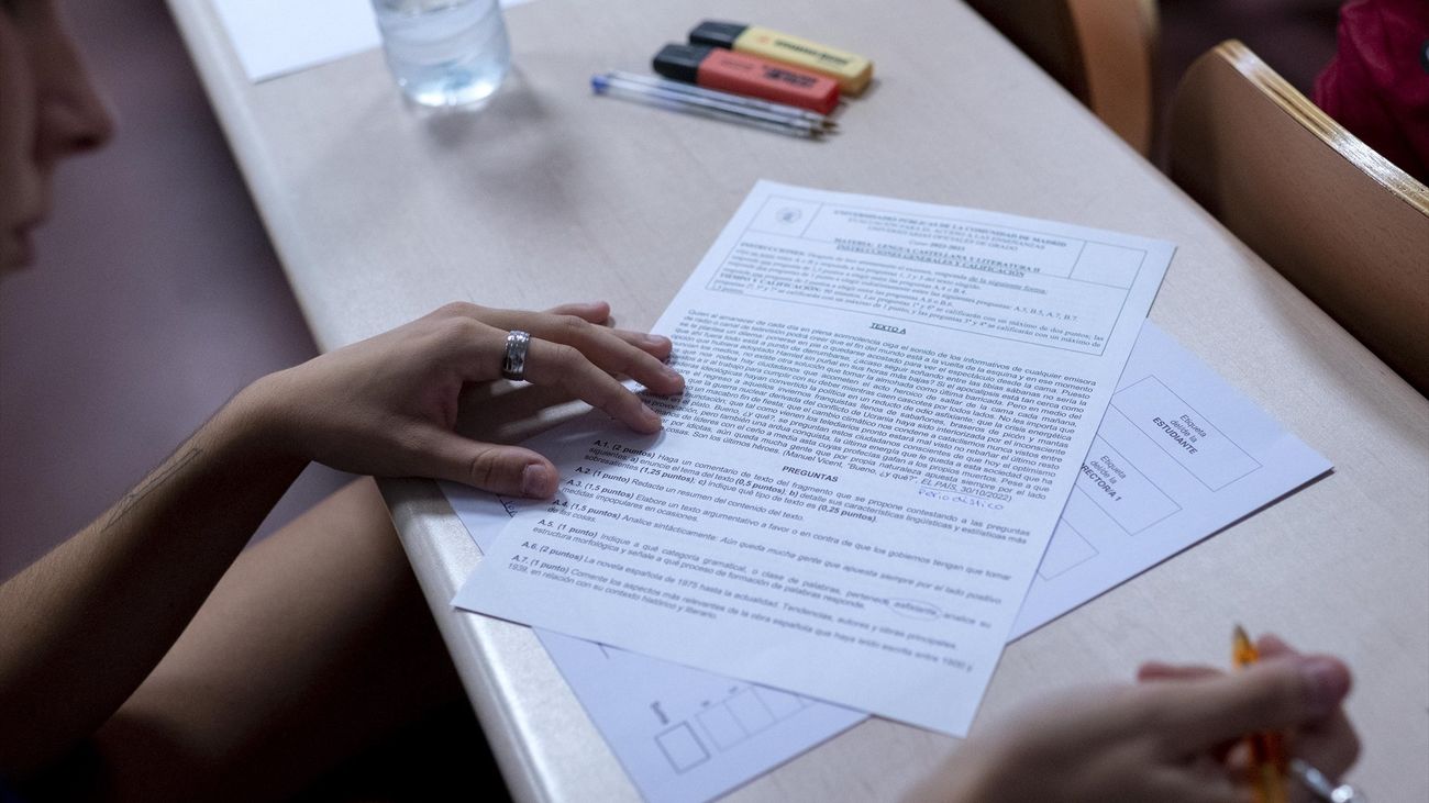 La Comunidad de Madrid abre el programa de becas 'Segunda Oportunidad'