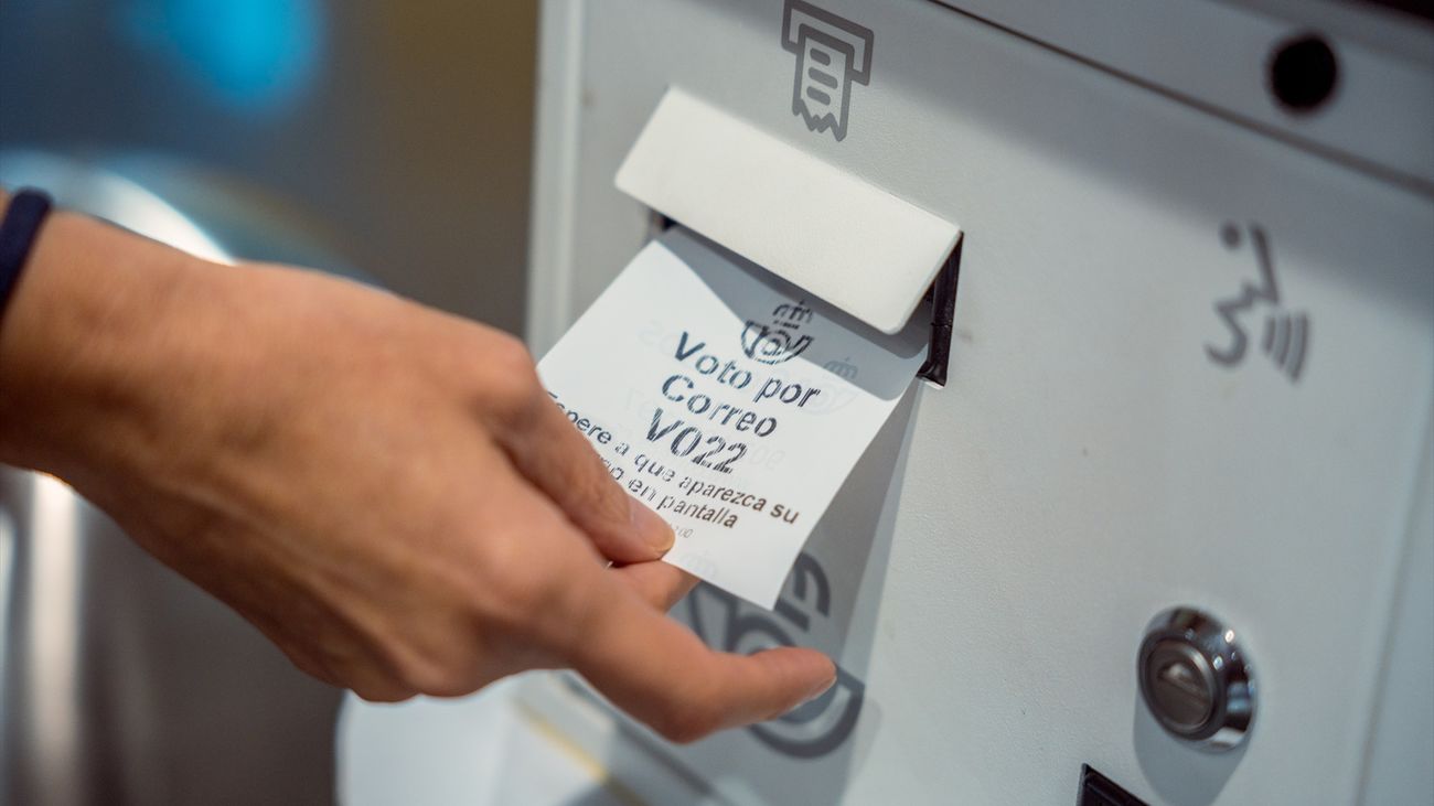 CCOO acusa a Correos de "fomentar la abstención" en el voto por correo