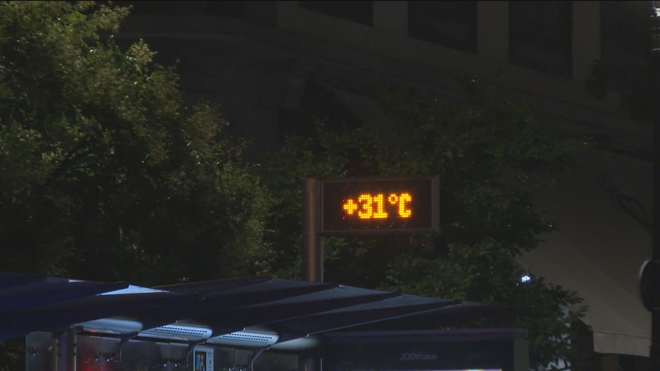 Noche tropical en Madrid con temperaturas de hasta 35 grados