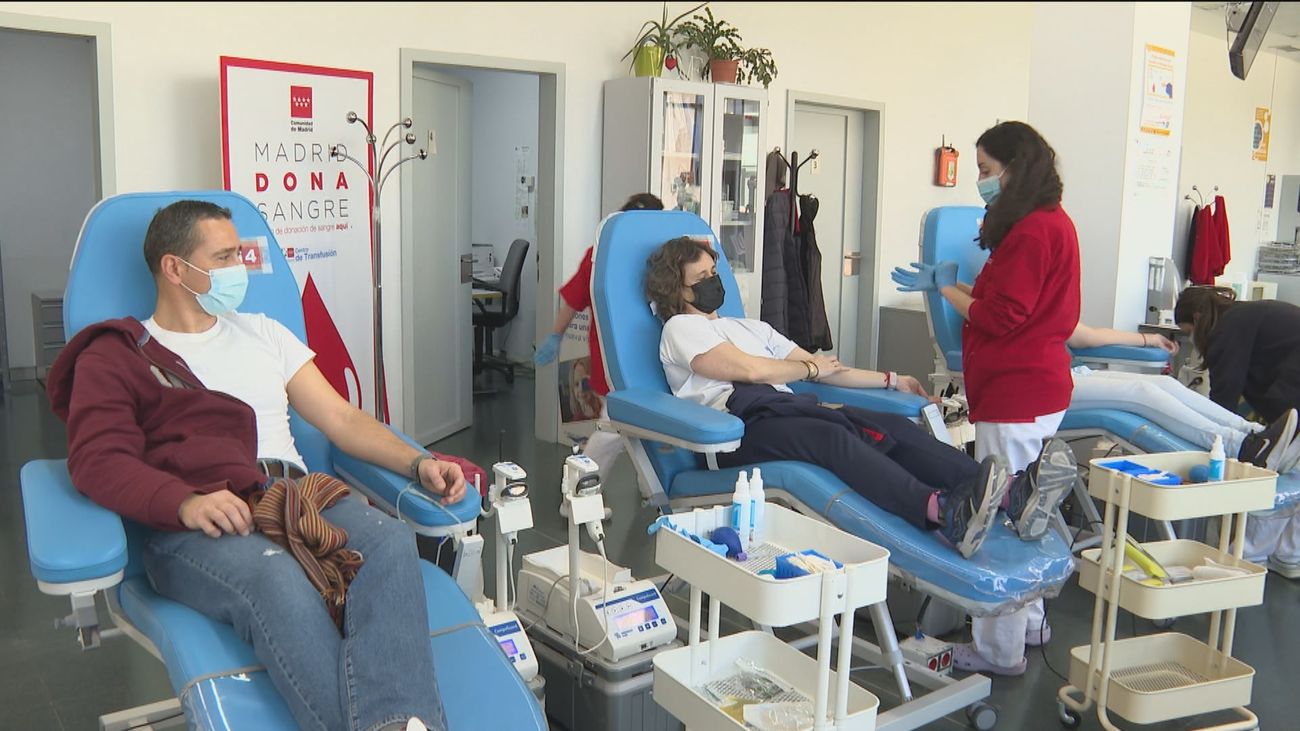 El Centro de Transfusiones de la Comunidad de Madrid llama a donar sangre de los grupos 'O+' y 'O-'