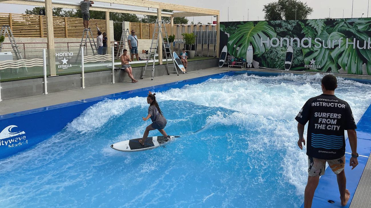 El paraíso para los amantes del surf está en Alcorcón