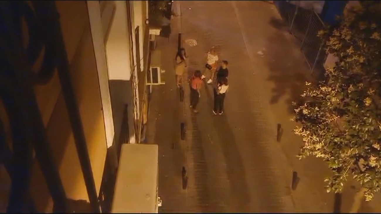 Los vecinos de la calle Topete, Tetuán,  sin dormir por el ruido