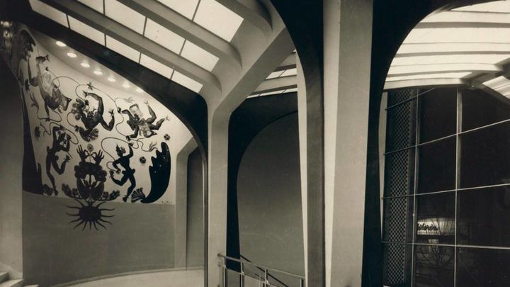 Mural de Maruja Mallo en el cine Los Ángeles, Buenos Aires, 1945 / DOMINIO PÚBLICO