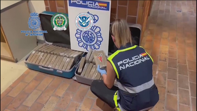 Desarticulada una organización que introducía cocaína en España en vuelos comerciales