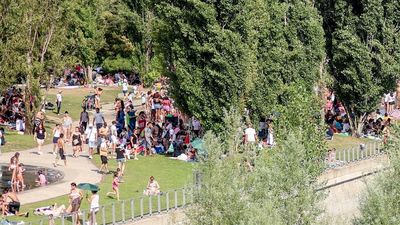 Tiempo en Madrid: Cielos despejados y ligero ascenso en las temperaturas máximas
