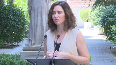 Ayuso pide que se pongan "todos los medios" para que los madrileños atrapados en Valencia  puedan votar