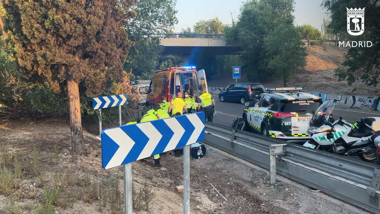 Herido grave un motorista tras salirse de la vía en la M-40