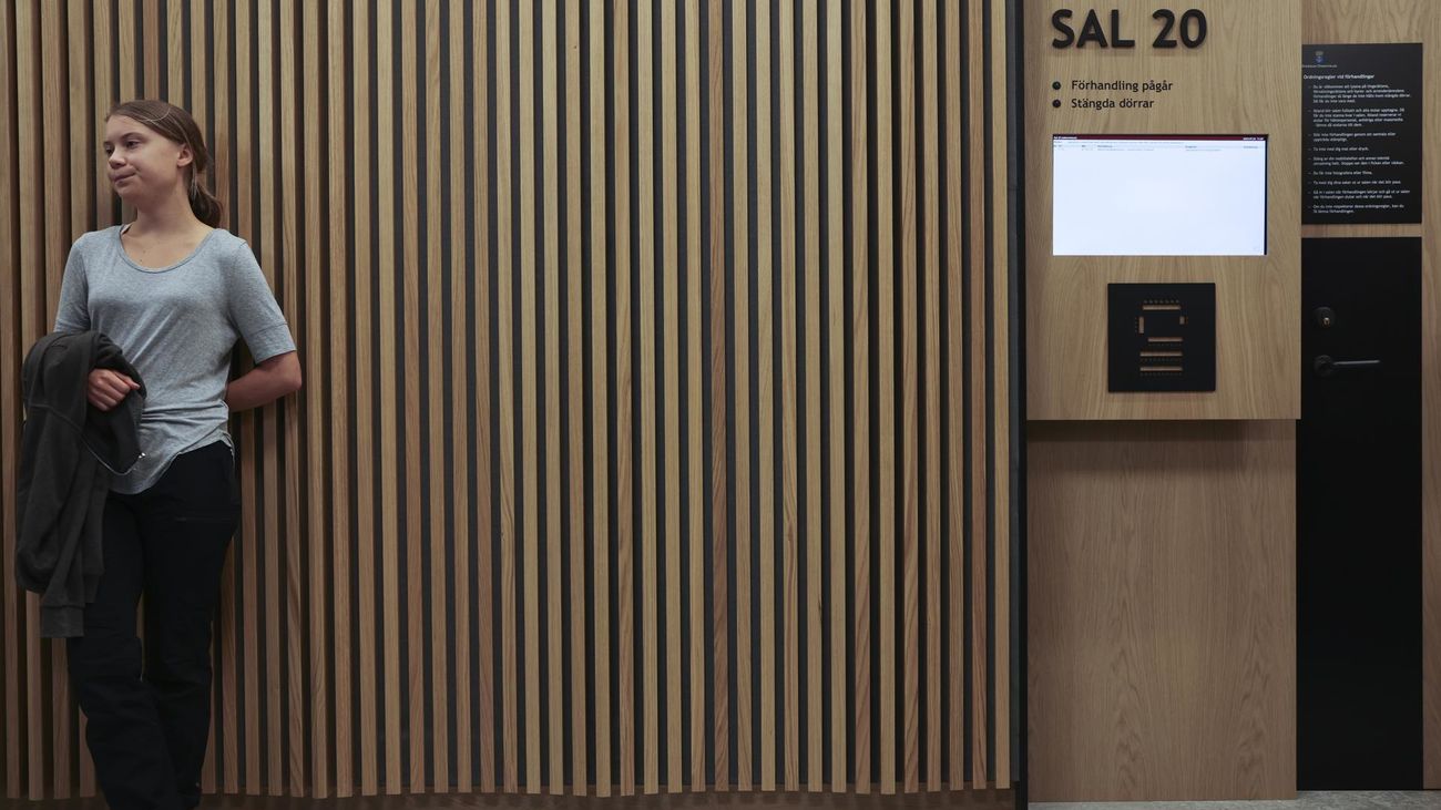 Greta Thunberg a su llegada al tribunal de distrito para su audiencia en Malmo, Suecia, el 24 de julio de 2023.