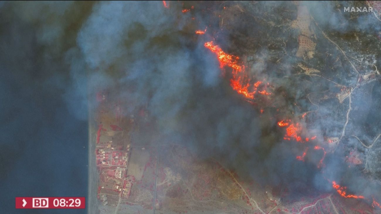 Las espectaculares imágenes de satélite de los incendios en Grecia