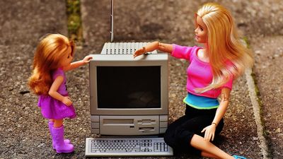 No subas fotos de tus hijos a internet, pueden usarlas en estafas, robos de identidad y pornografía infantil