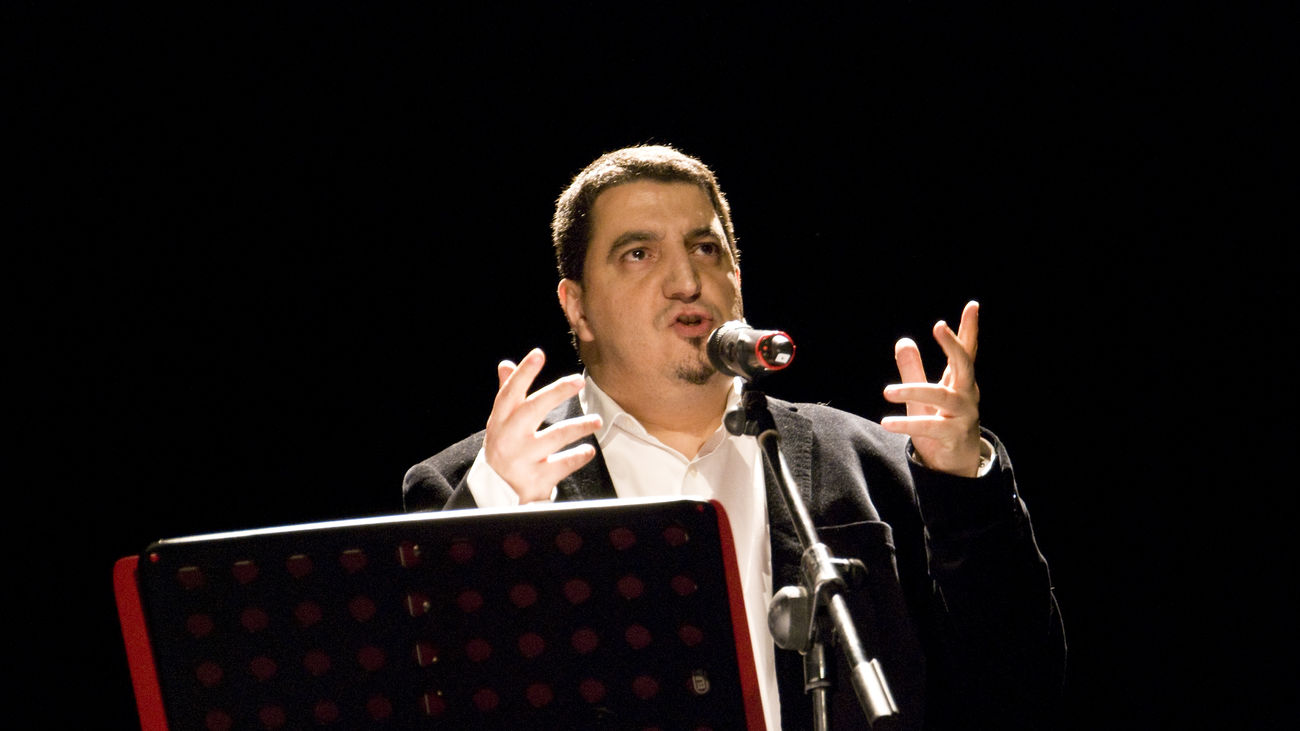 Poesía per-versa en Sanse y 'a la fresca' para rematar julio