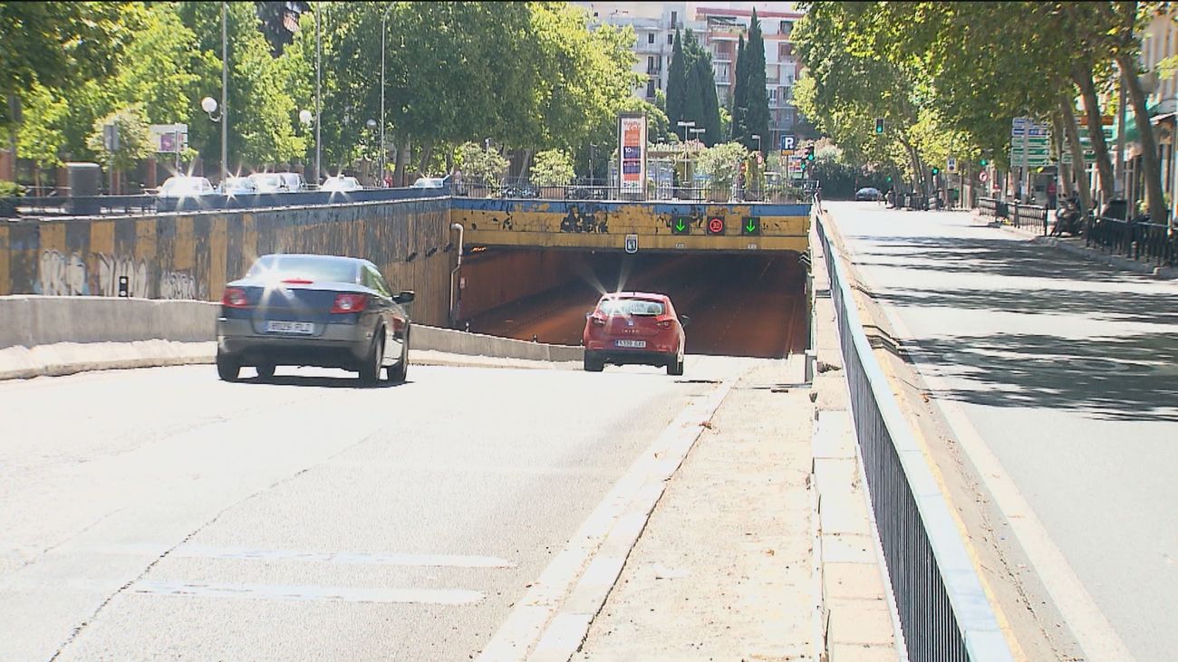 El túnel de la calle Francisco Silvela seguirá cerrado al tráfico hasta el jueves