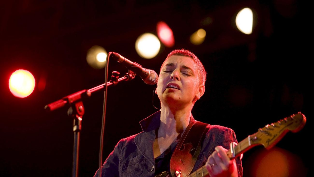 "Defendió a las personas que no tenían voz", Irlanda llora por  Sinead O'Connor