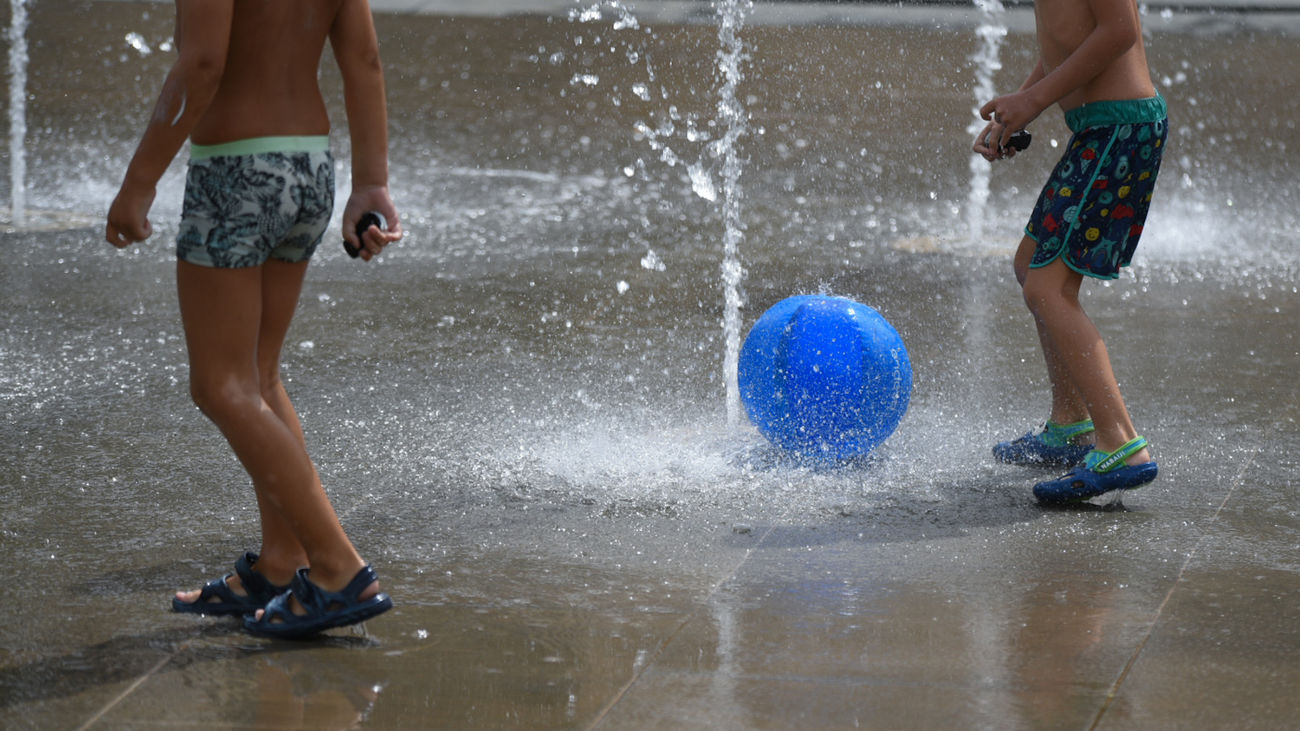 Las olas de calor impactan el doble en los niños de Europa y Asia Central, según UNICEF