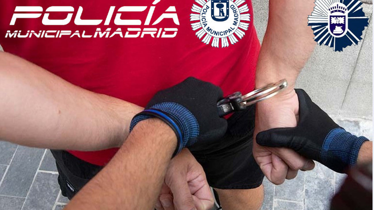 Detenido por intentar estrangular a su mujer