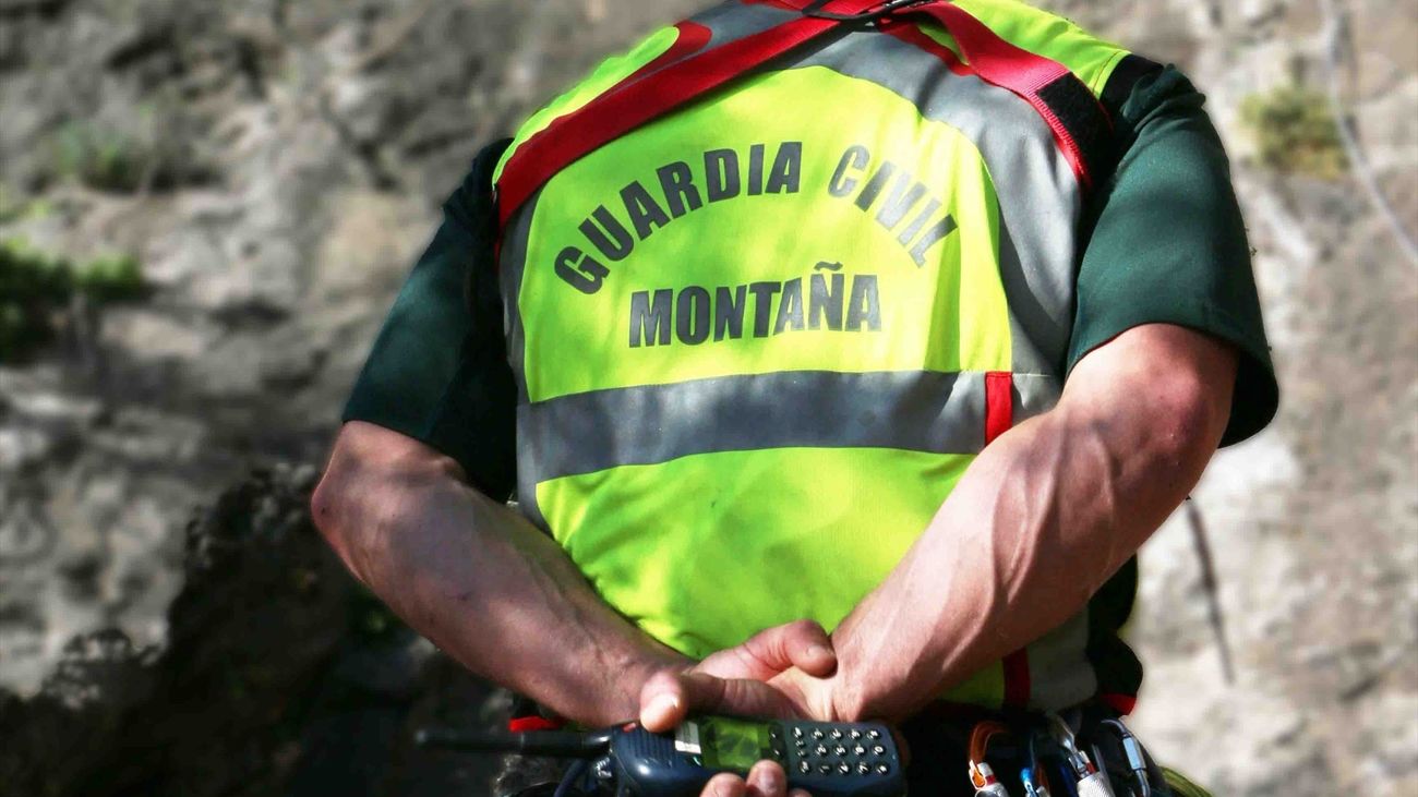 Rescatado el cadáver de una mujer  francesa que se despeñó en Peña Vieja (Cantabria)