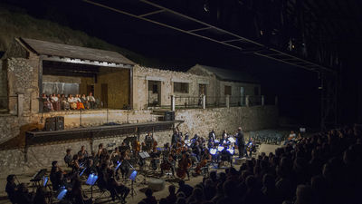 Festival de teatro al aire libre en una antigua mina en Zarzalejo