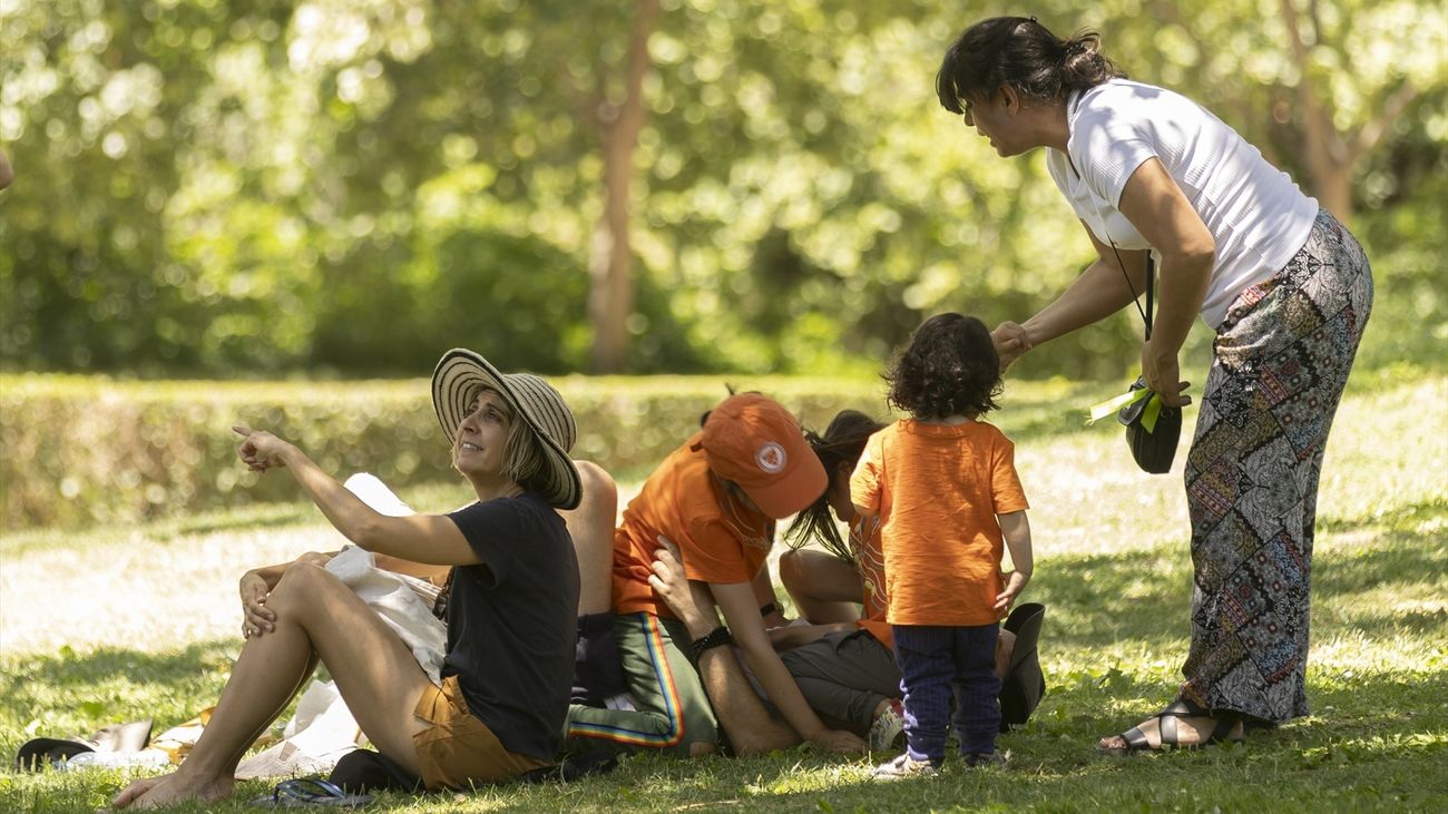 España alcanza los 48,3 millones de habitantes gracias a las nacionalizaciones