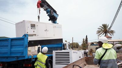 Defensa envía a La Gomera equipos para recuperar el suministro eléctrico