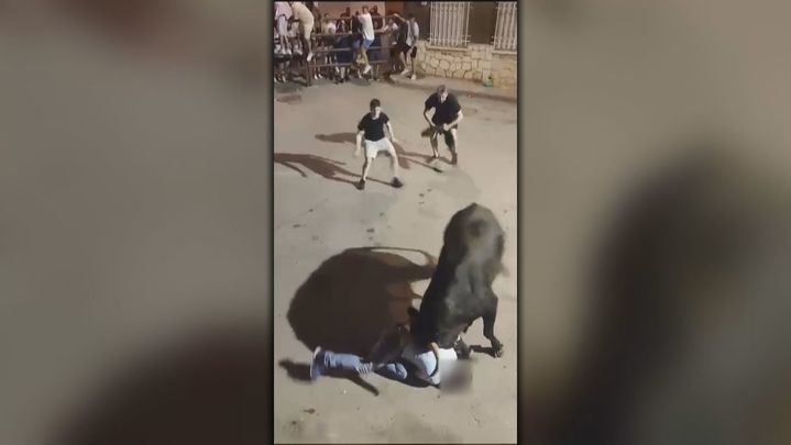 Cogida de un joven en Villaconejos / Telemadrid