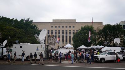 La jueza acepta dejar libre a Trump, que se declara no culpable de conspirar tras las elecciones de 2020