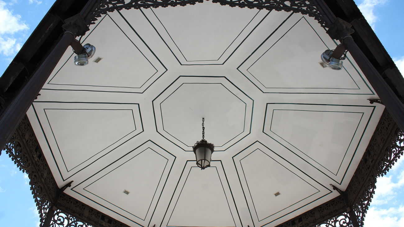 Comienza la restauración del histórico quiosco de música de Alcalá