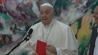 El papa Francisco pide a los jóvenes "que defiendan la vida del Planeta"