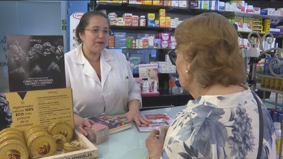 Galapagar combate la soledad con libros: las farmacias recetan "lecturas terapéuticas"