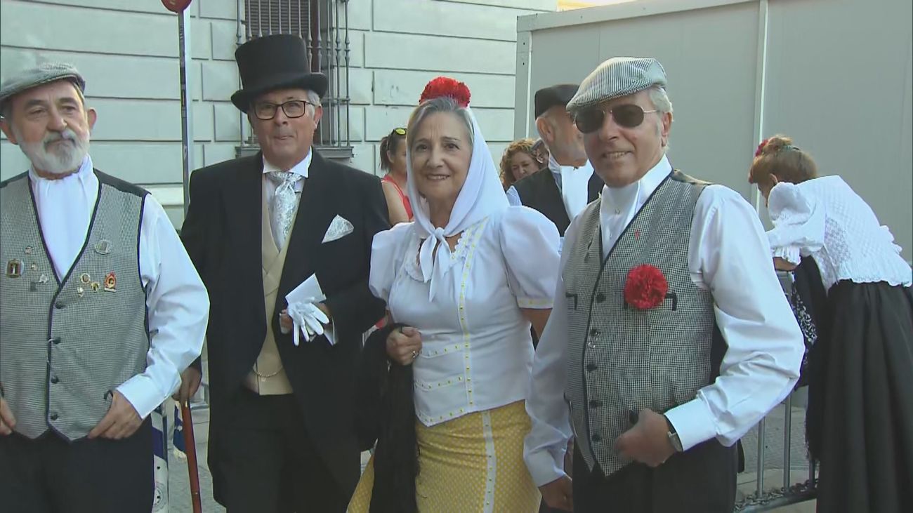 Las fiestas de San Cayetano arrancan con el pregón de los bomberos