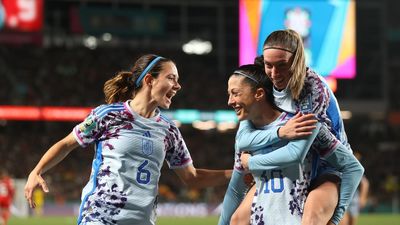 1-5. España avanza a los cuartos del Mundial tras arrollar a Suiza