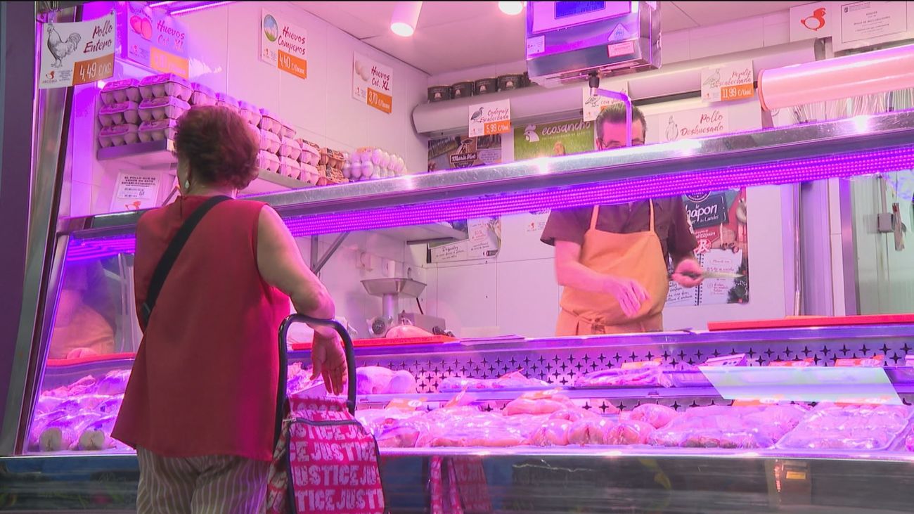 Los agentes sociales y Hacienda negocian suprimir la obligación de declarar el IVA a pequeños autónomos