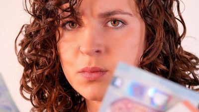 Las mujeres con obesidad en España cobran un 9% menos en comparación con otras trabajadoras