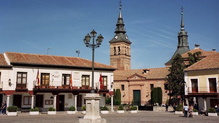 Plaza Segovia de Navalcarnero / Turismo Madrid