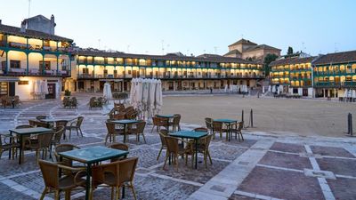 Rutas para descubrir las plazas mayores de seis municipios de Madrid