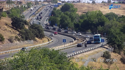 Retenciones en las salidas de Madrid en el segundo día del puente de agosto