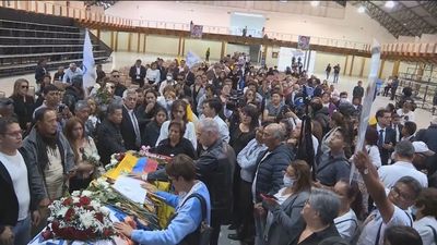 Ecuador despide conmocinado a Fernando Villavicencio