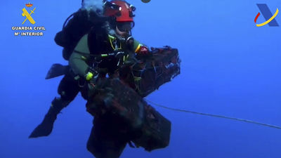 Intervienen 200 kilos de cocaína en la parte sumergida de un buque en el Puerto de Las Palmas