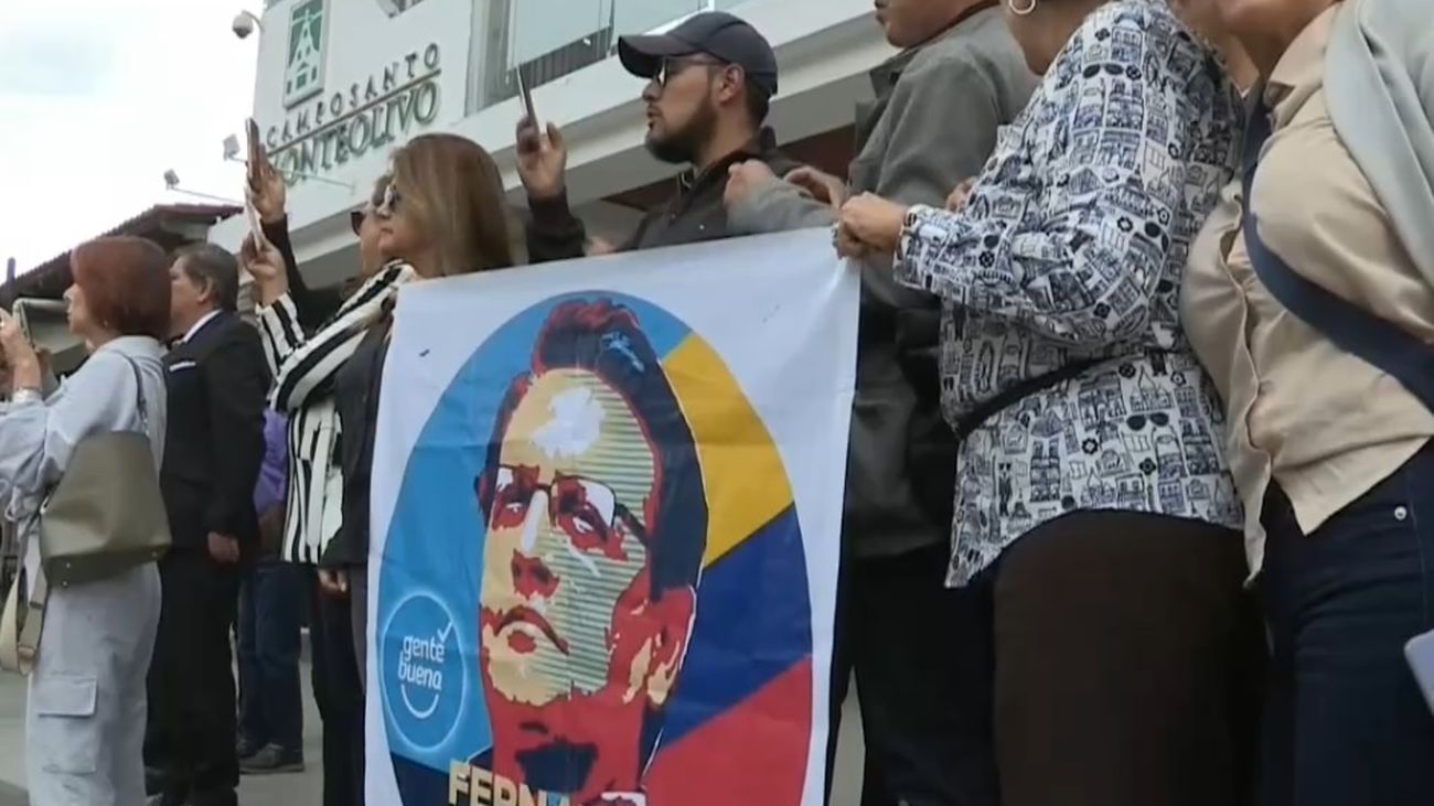 Ecuador se despide del candidato a la Presidencia de Ecuador asesinado el miércoles, Fernando Villavicencio