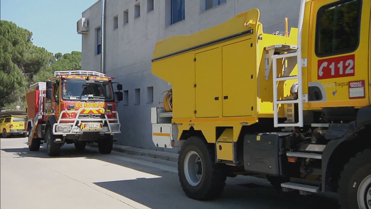 El aumento de incendios en verano: causas y acciones en el parque de bomberos de San Martín de ValdeIglesias