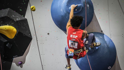 Los madrileños Iván Muñoz y Guillermo Pelegrín, oro y bronce en el Mundial de Paraescalada