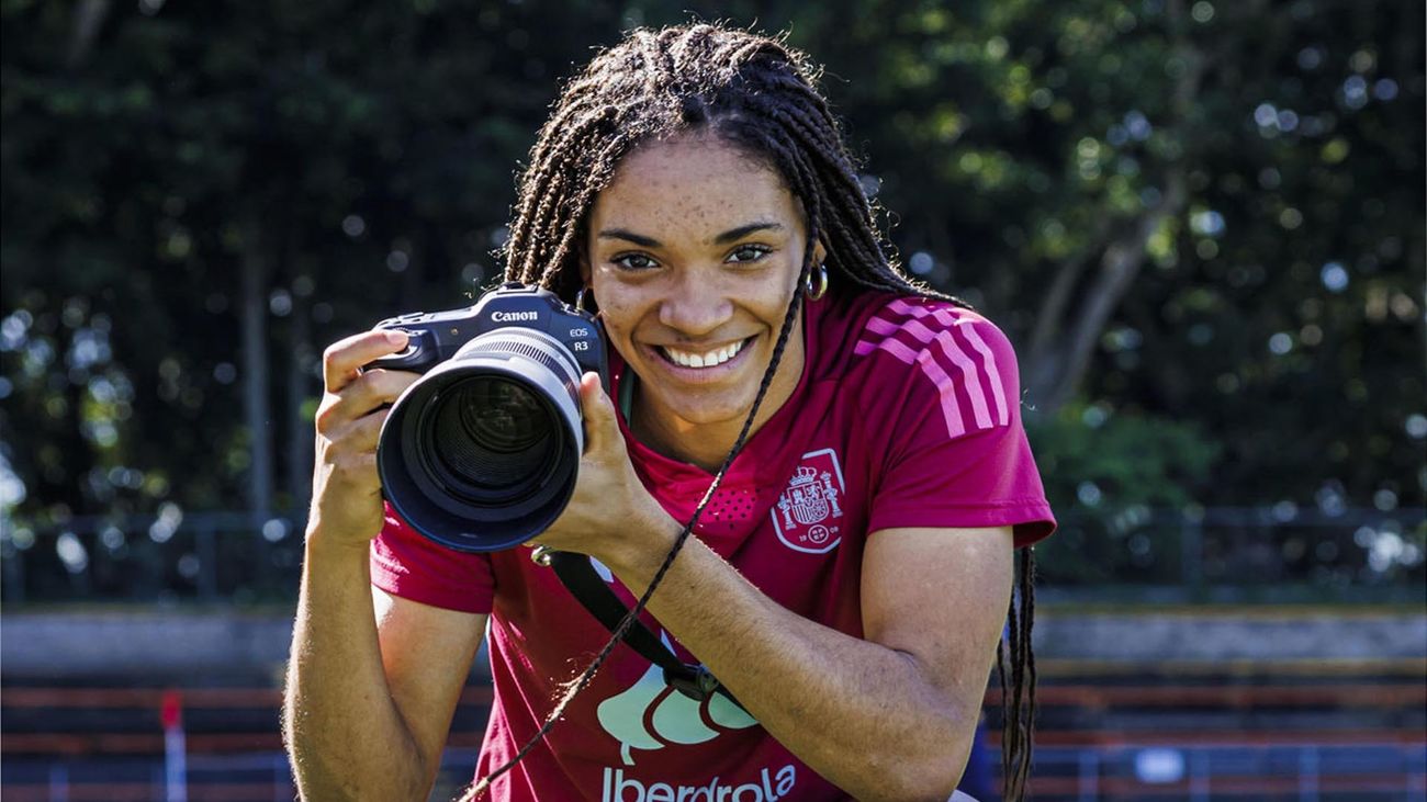 Salma Paralluelo: "Ganar el Mundial cambiaría nuestra vida y la de todas las niñas"