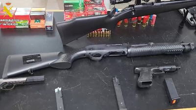 Detienen a un hombre que intentó matar a su pareja en Torres de la Alameda