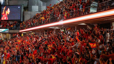 Madrid vibra con las campeonas del mundo