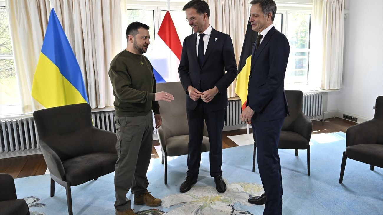 Zelenski viaja a Dinamarca tras acuerdo sobre los F-16 en Países Bajos